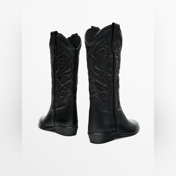 NWT. Massimo Dutti Black Leather Embroidered Cowboy Boots. Size 8. - Picture 5 of 8